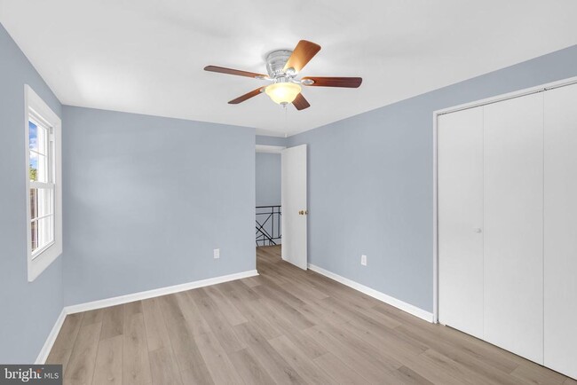 Building Photo - 2807 Folsom Ln