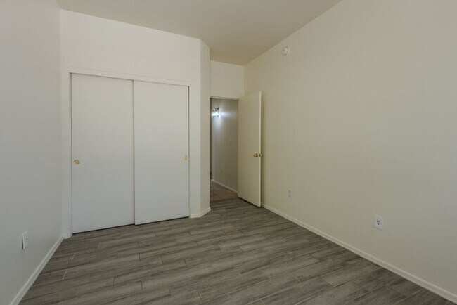 Building Photo - Rancho Sahuarita