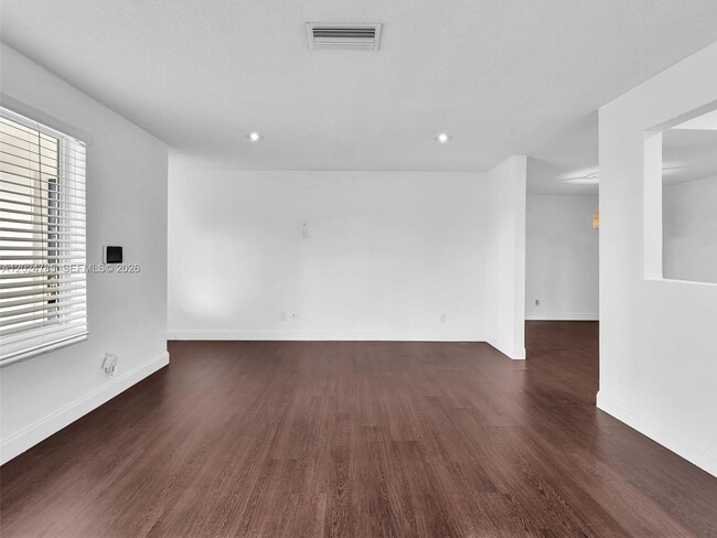Building Photo - Southwest 42nd Terrace, Fort Lauderdale, FL 33314 - 3 BR 2 BA single-family home