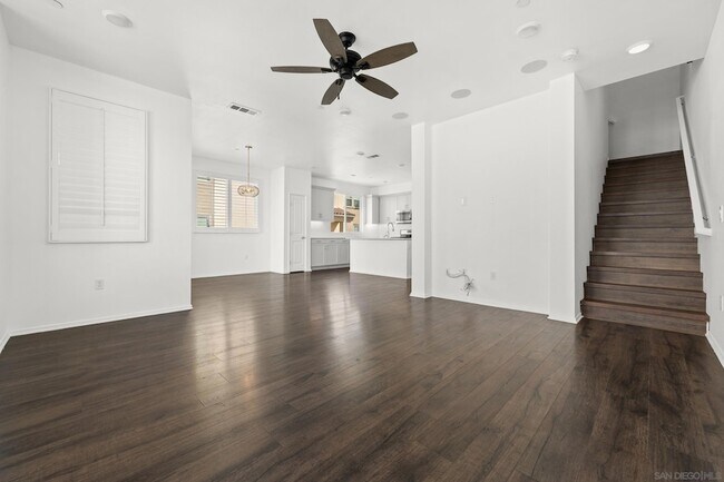 Building Photo - 1207 Paseo Seashore