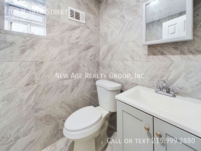 Building Photo - 709 N 38th St