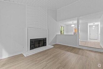 Building Photo - AVAILABLE NOW - Updated 2 Bedroom Duplex w...