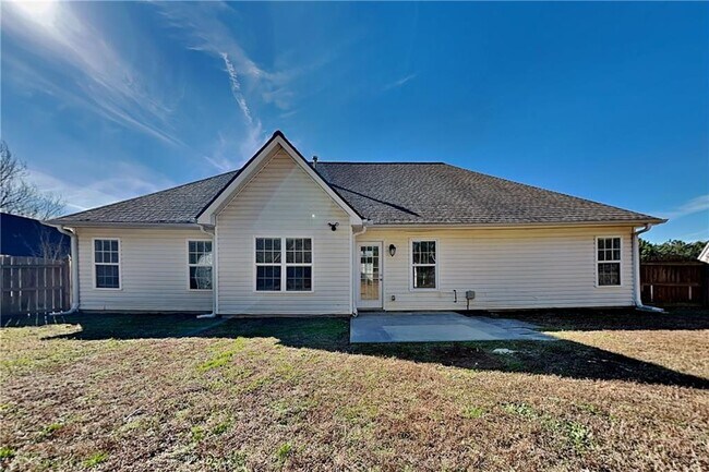 Building Photo - 917 Tucker Ln