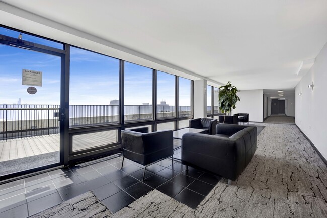 Building Photo - 2800 N Lake Shore Dr