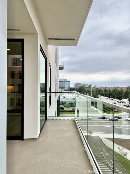 Building Photo - 2512 Rivington