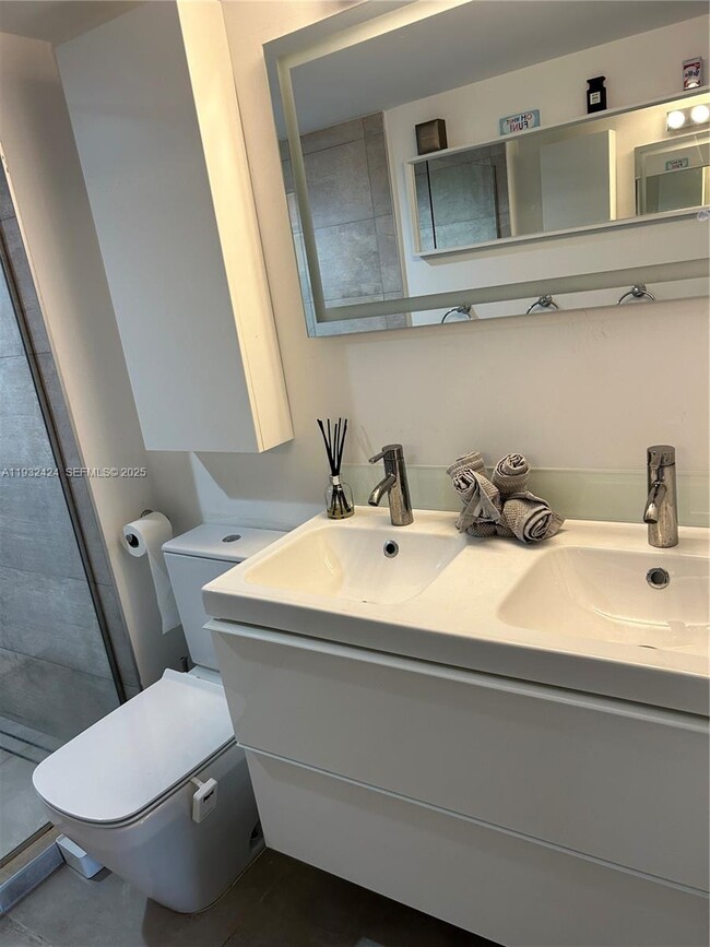 Building Photo - 90 Alton Rd