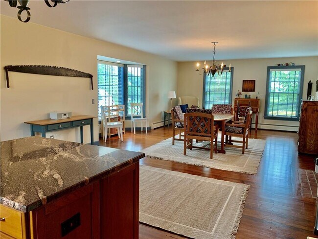 Building Photo - 6 Butts Rock Rd