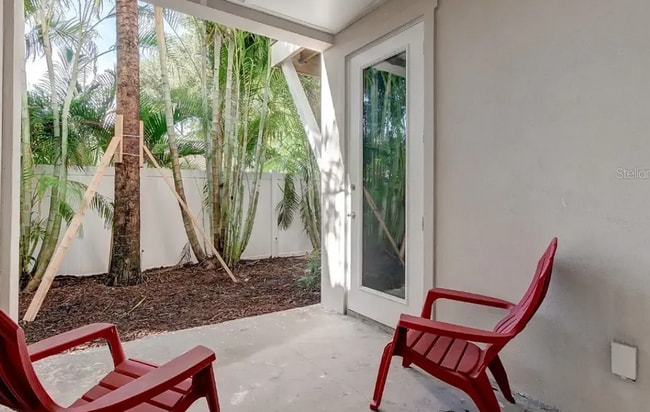 Building Photo - 3 bedroom/3bath Townhome in Dunedin