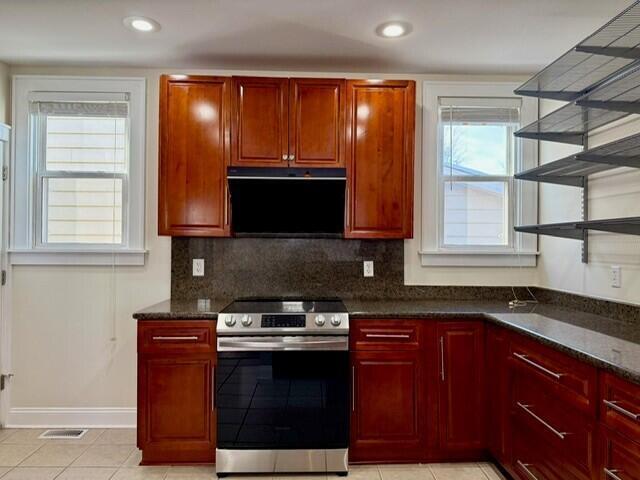 Building Photo - 402 Southwood Ave