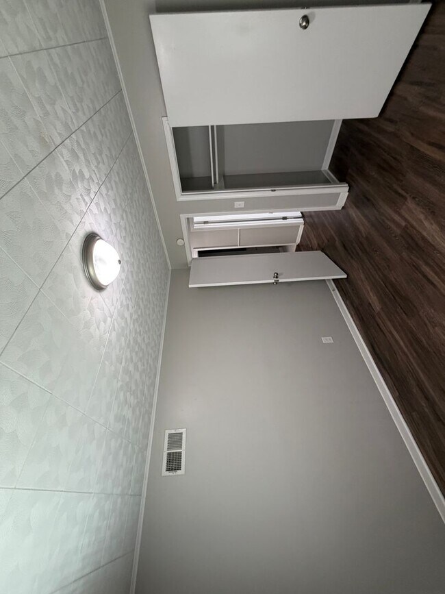 Building Photo - Welcome to your new home in Southaven, MS! HALF OFF FIRST MONTH RENT!!
