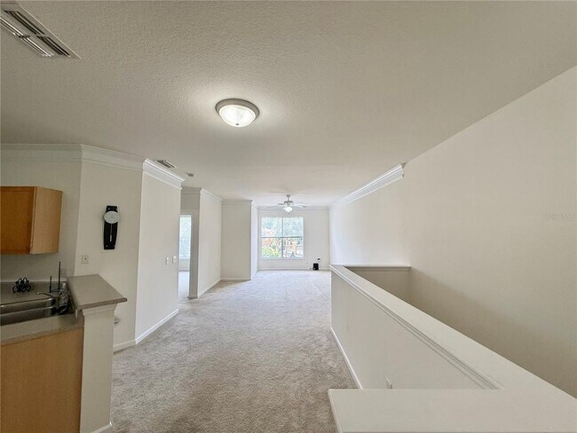 Building Photo - 8801 Villa View Cir