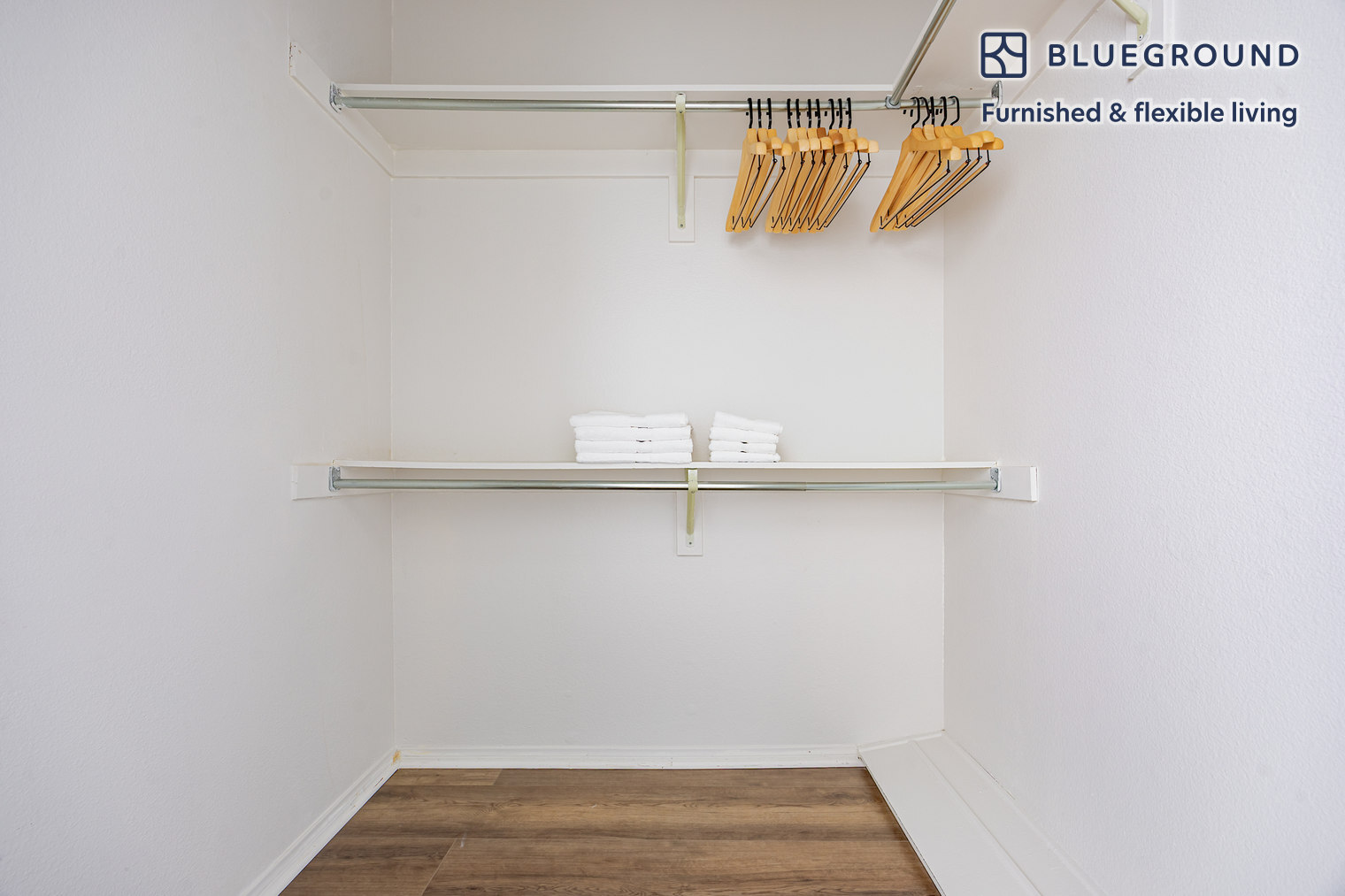 Building Photo - 13603 Marina Pointe Dr