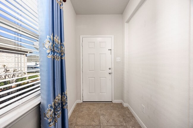 Building Photo - 7646 Granite Terrace Ln