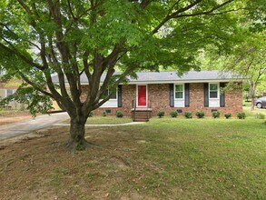 Building Photo - 2701 Patrick Rd