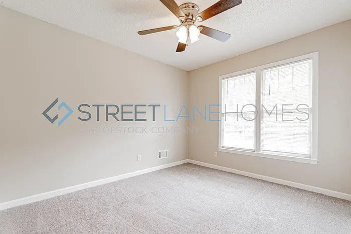 Building Photo - 709 Greensprings Dr