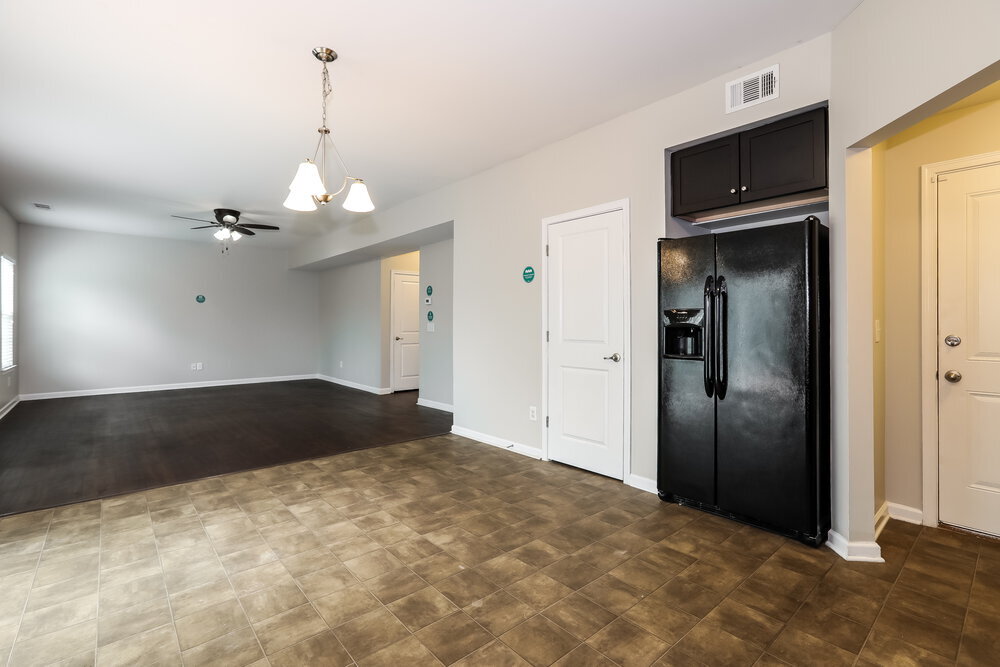 Building Photo - 3116 Teaside Ln