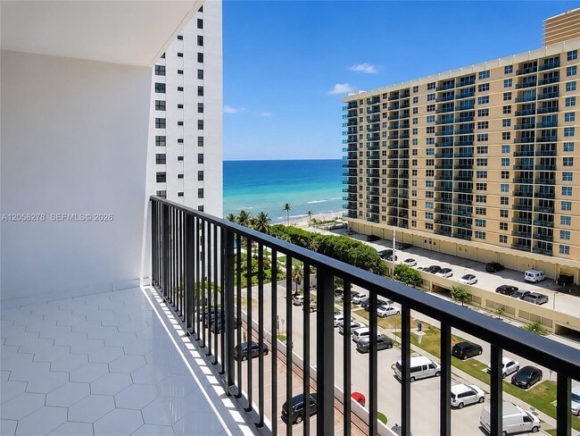 Building Photo - 2401 S Ocean Dr