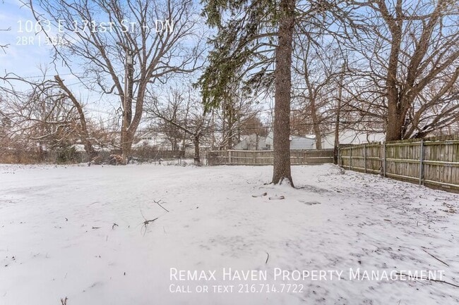 Building Photo - 1063 E 171st St