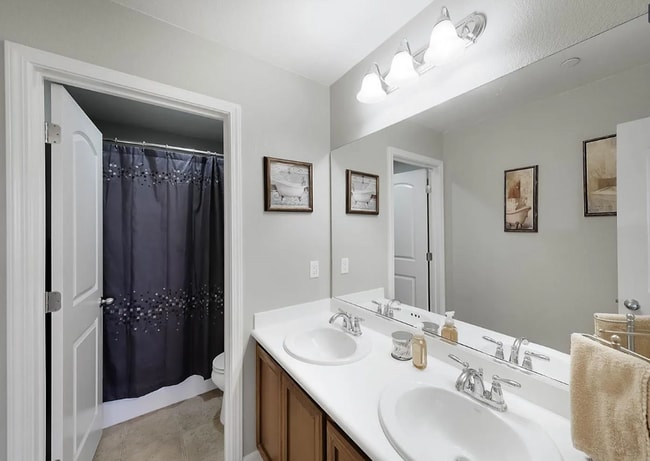 Building Photo - 5421 Tejon Ridge Ct