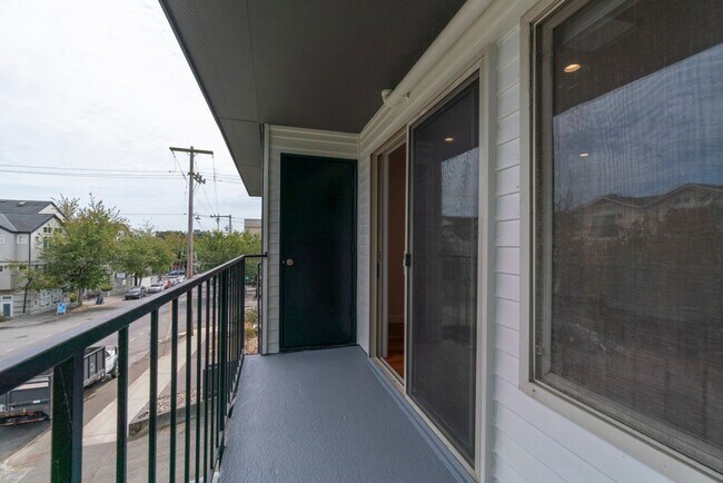 Building Photo - Park Place Apartments