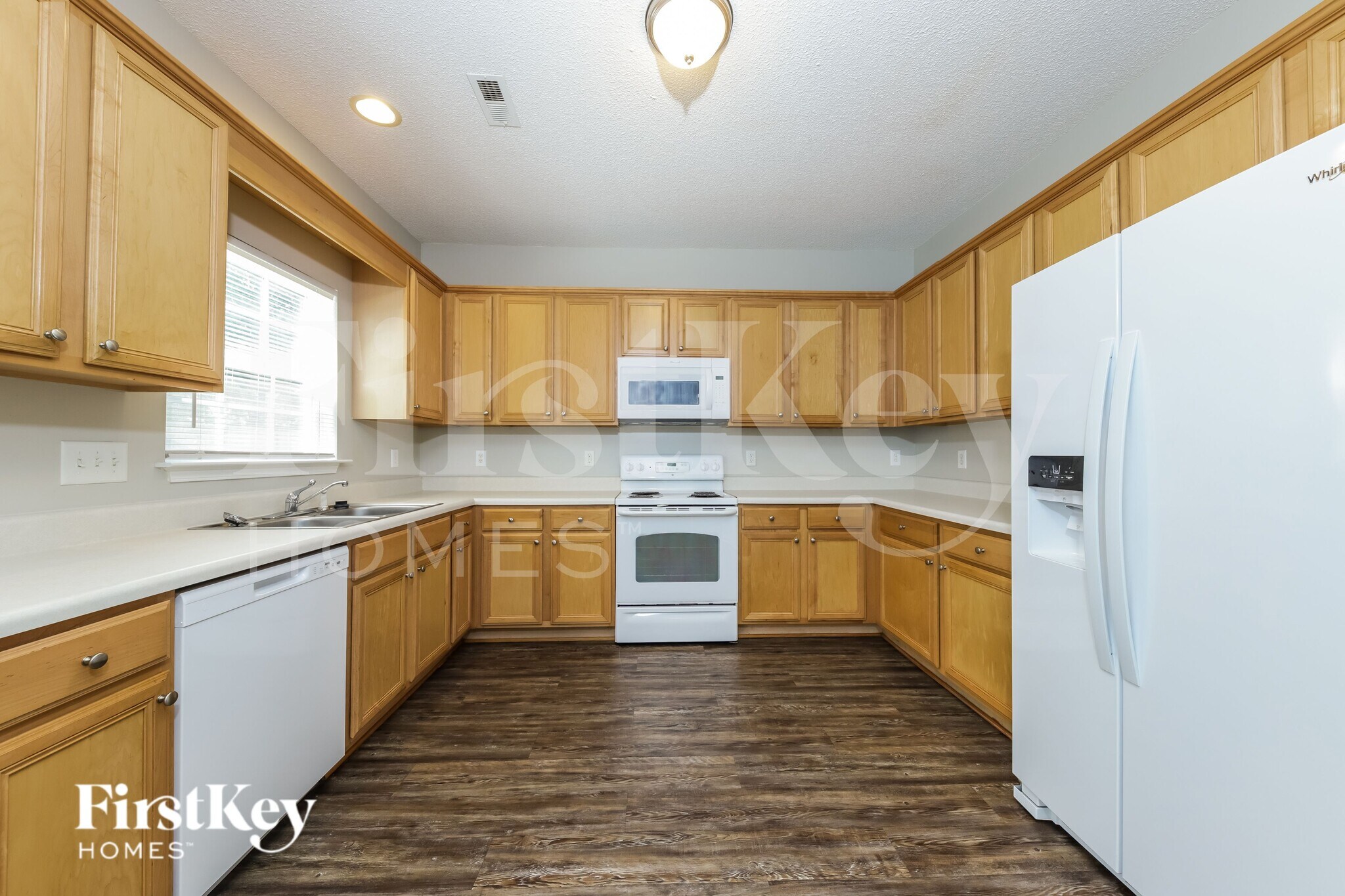 Building Photo - 668 Pecan Ridge Cir