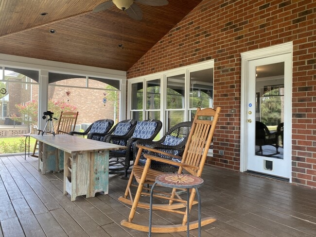 Building Photo - 3409 W Hampton Pointe Dr