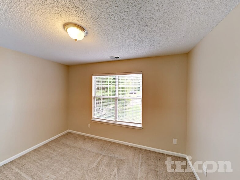 Building Photo - 831 Asbury Trail