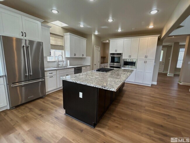 Building Photo - 3149 Gladiola Ct