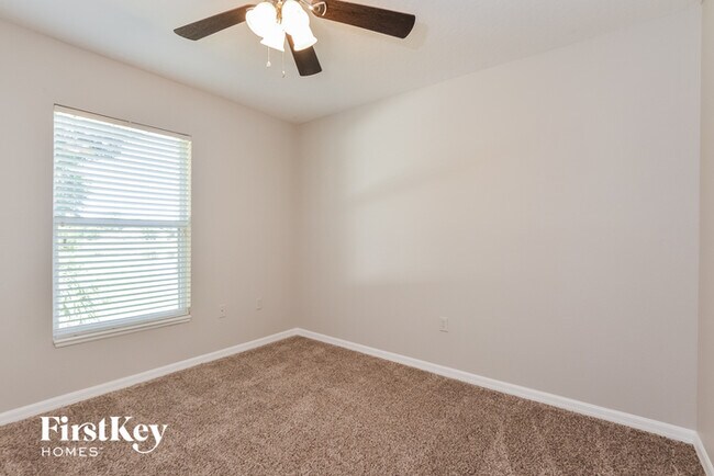 Building Photo - 106 W Fiesta Key Loop