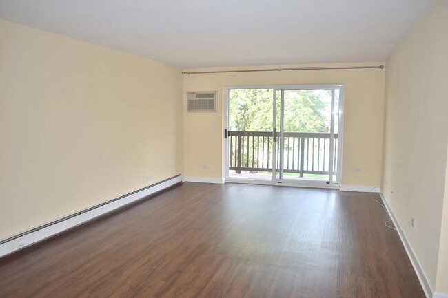 Building Photo - 2226 S Goebbert Rd