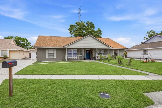 Building Photo - 3257 Laurel Dale Dr