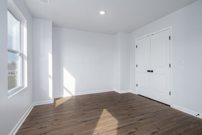 Building Photo - 422 Waterfowl Wy