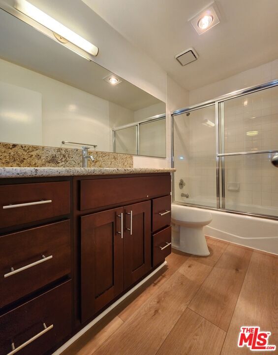 Building Photo - 832 3rd St