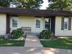 Building Photo - Peaceful Country Home! Owasso Schools