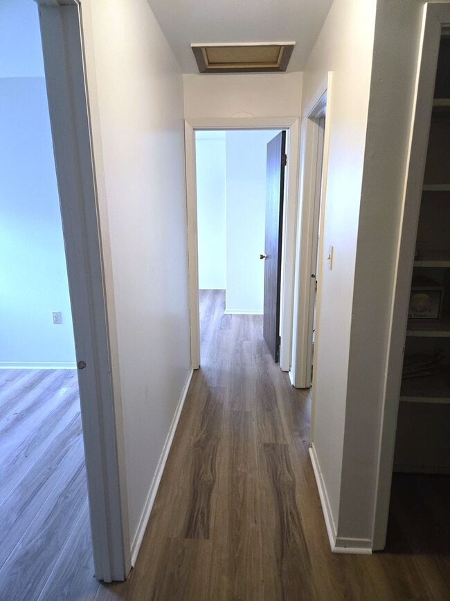 Building Photo - Newly renovated, affordable, 3 bed/1 bath ...