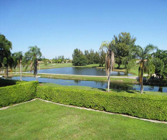 Building Photo - 13769 Date Palm Ct