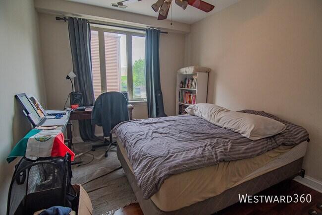 Building Photo - 4950 Western-2A