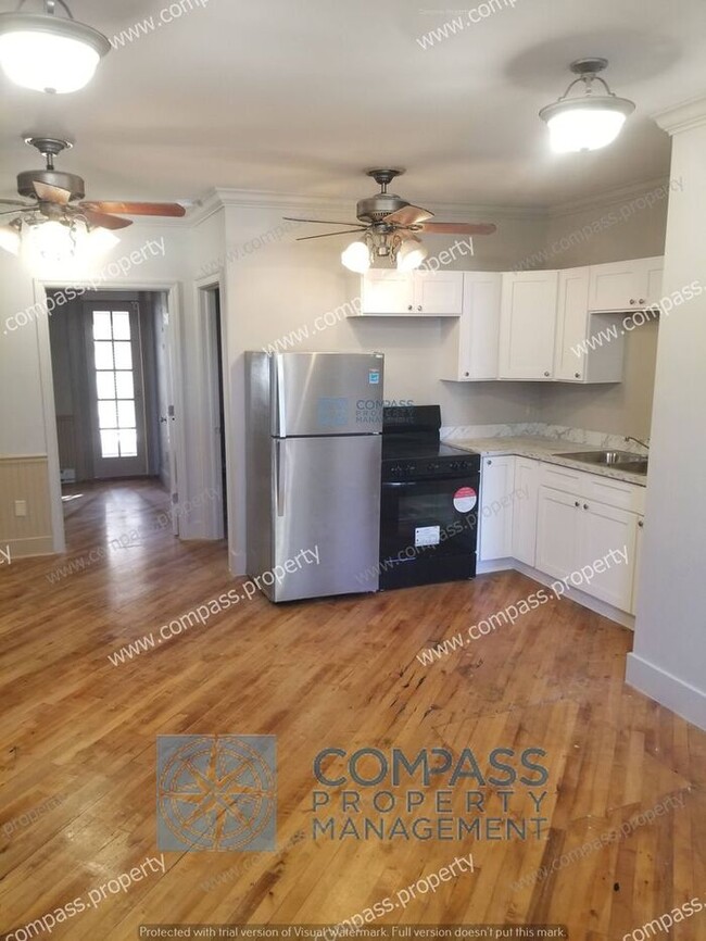 Primary Photo - $995 - 1 Bedroom Apartment PLUS OFFICE are...