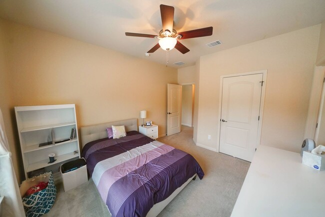 Building Photo - Executive Style Home Now Available in Ston...