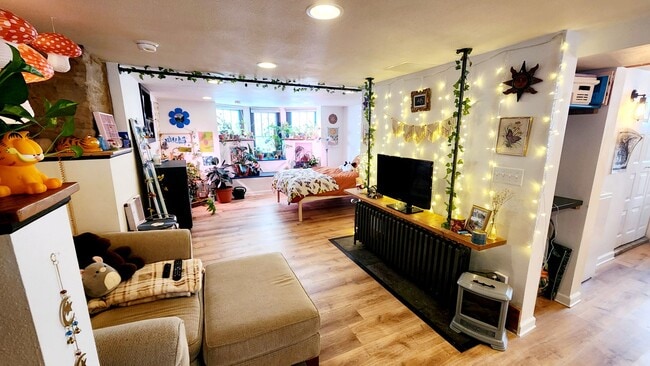 Building Photo - 719 Remington St