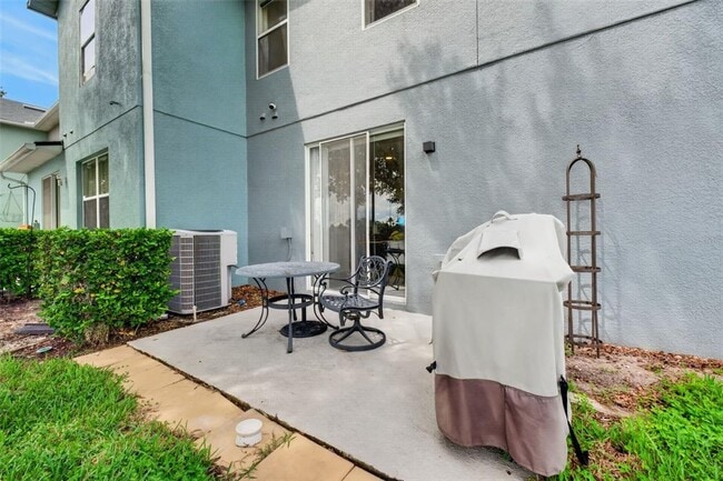 Building Photo - 6086 Chapledale Dr
