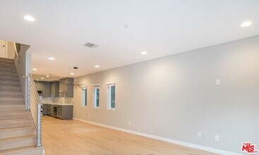 Building Photo - 6546 La Mirada Ave