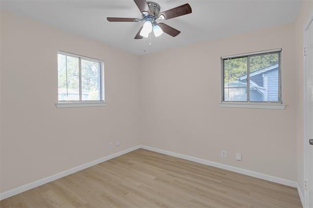 Building Photo - 2210 Sycamore Dr