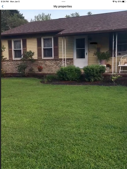 Building Photo - 1420 3rd Ave