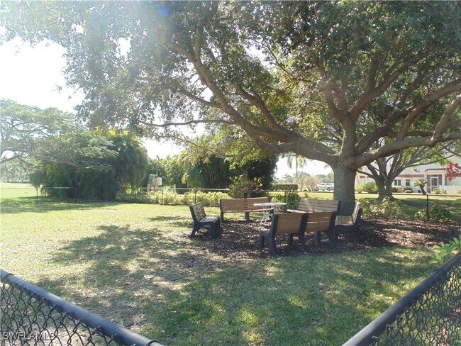 Building Photo - 1700 Pine Valley Dr