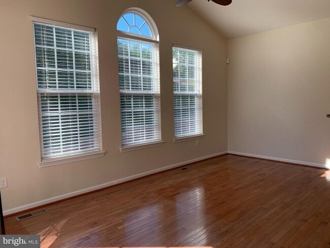 Building Photo - 8379 Academy Rd