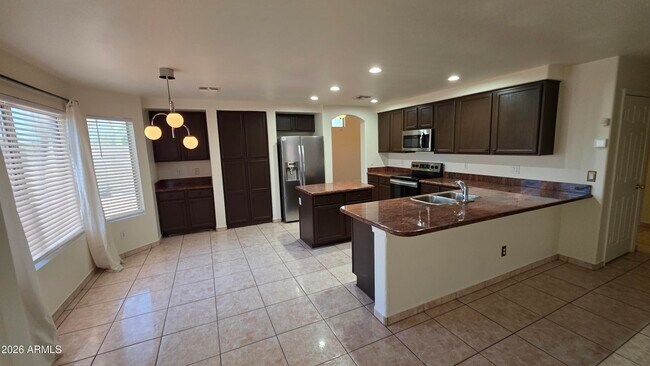 Building Photo - 20608 N 74th Ln