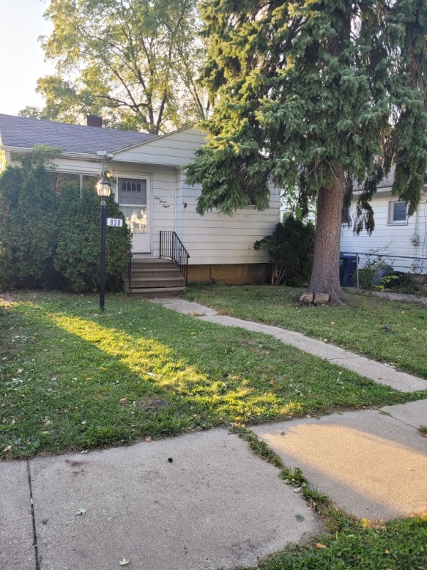 Building Photo - 938 Stocker Ave