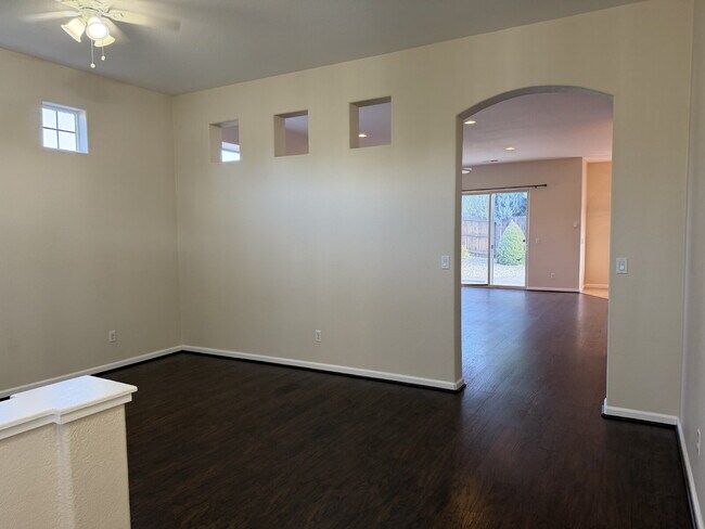 Building Photo - South Reno Home with 4 Bedrooms + 3 Car Garage!