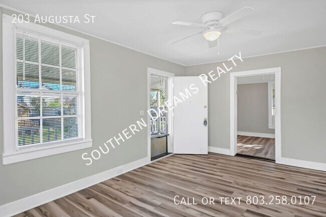 Building Photo - 203 Augusta St